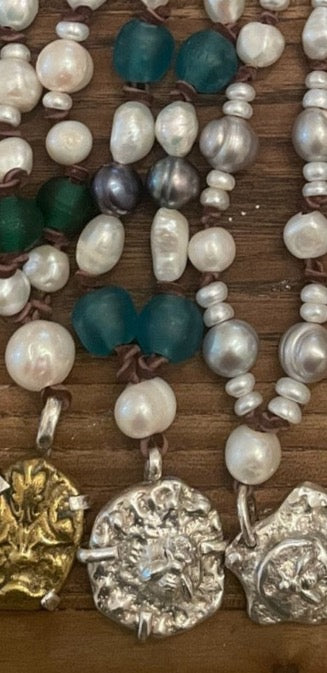 STERLING SILVER PRONG SET QUEEN BEE PEARL & SEA GLASS NECKLACE
