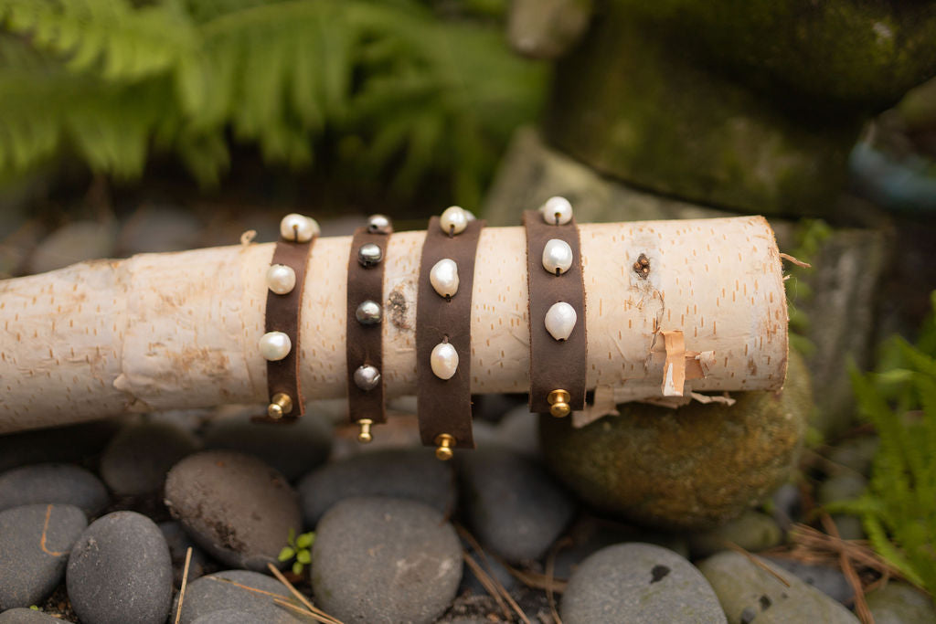 WIDE LEATHER & WHITE PEARL CUFF BRACELET