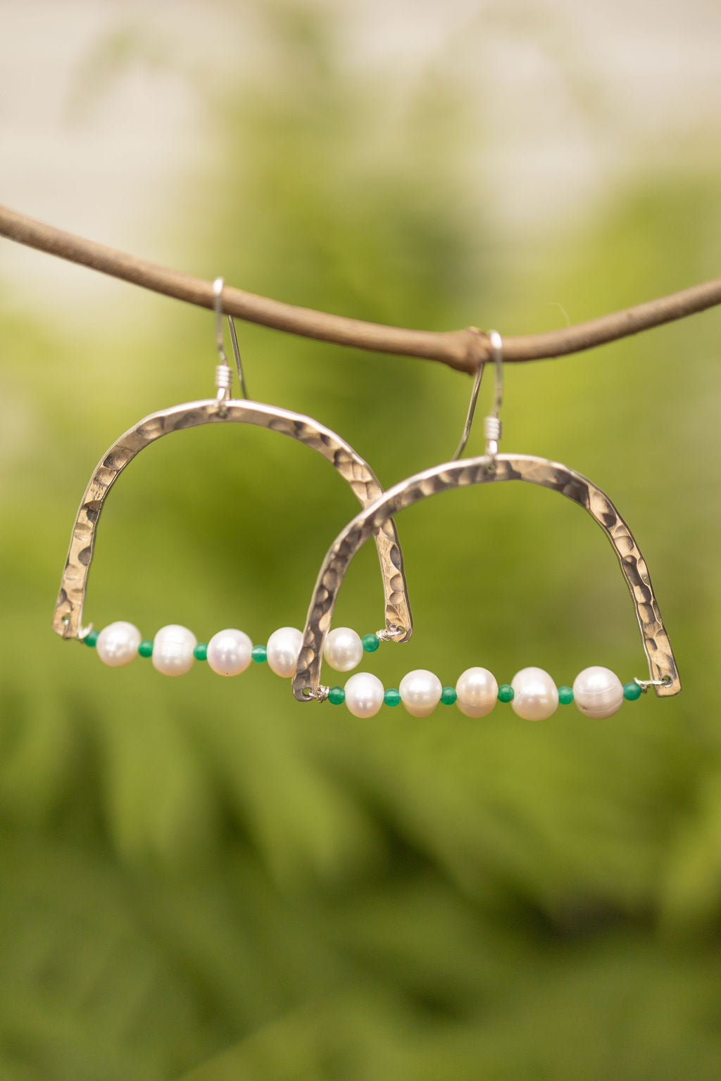 STERLING SILVER EMERALD BEAD & PEARL EARRINGS