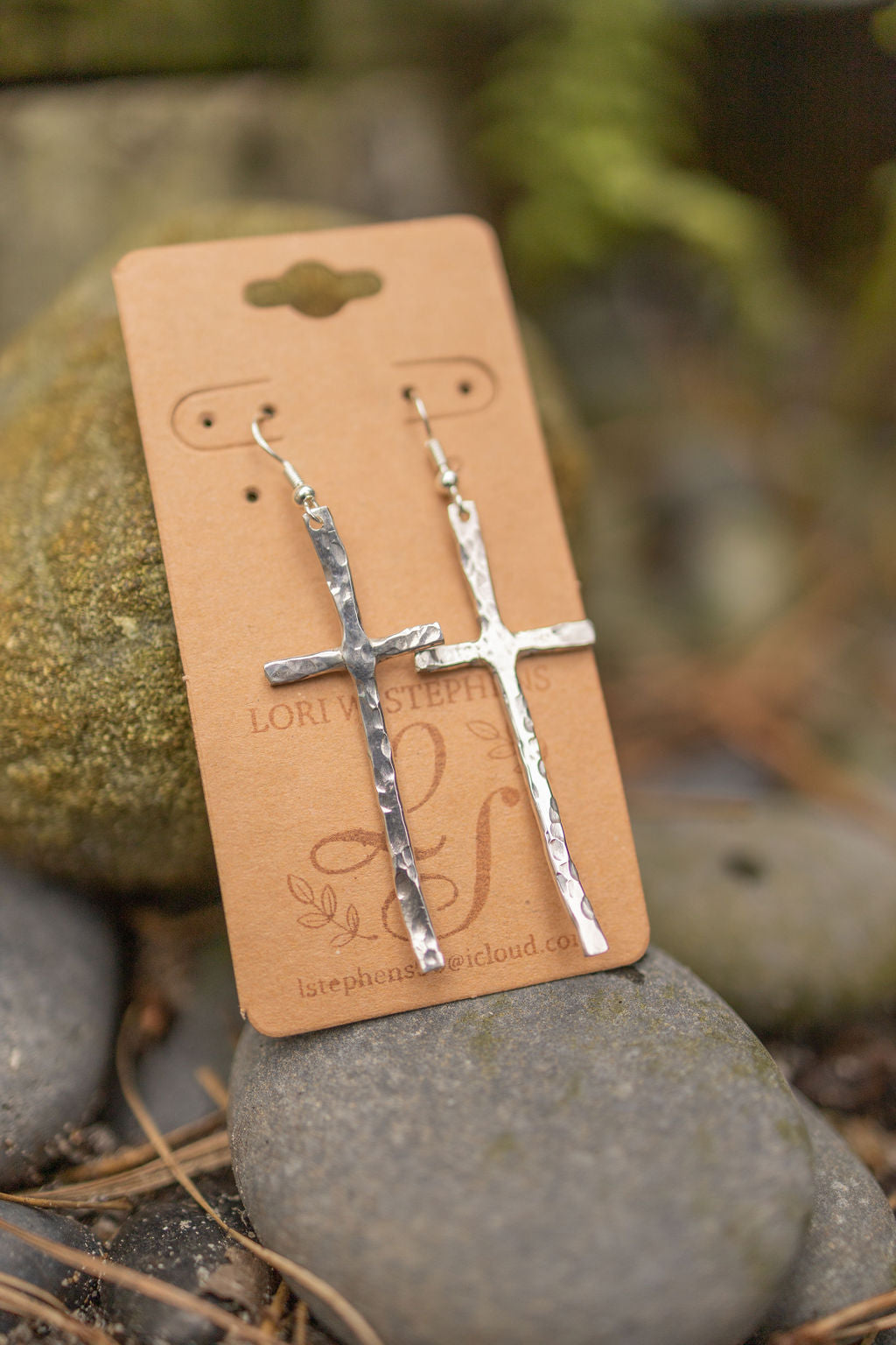 STERLING SILVER HAMMERED CROSS EARRINGS